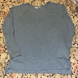 Women’s GAP light blue thermal long sleeve top
